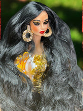 Load image into Gallery viewer, Gipsy  doll,Muñeca Gitana  ,Porcelain doll