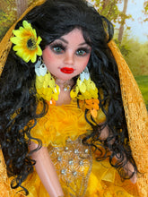 Load image into Gallery viewer, Gipsy doll,Muñeca  Gitana