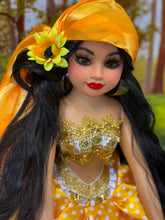 Load image into Gallery viewer, Gipsy doll,Muñeca  Gitana