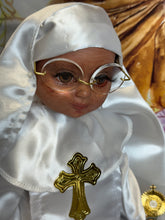 Load image into Gallery viewer, Monja ,Nun doll,Madre Superior