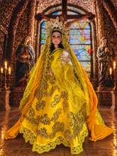 Load image into Gallery viewer, Virgen de la Caridad en Muñeca