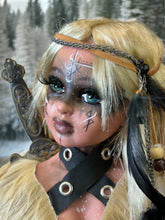 Load image into Gallery viewer, Guerrera Vikinga ,Doll,Muñeca Mediana