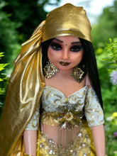 Load image into Gallery viewer, Gipsy doll,Muñeca  Gitana