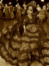 Load image into Gallery viewer, Gipsy ,doll,Gitana ,española ,Flamenco