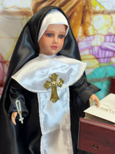 Load image into Gallery viewer, Monja ,Nun doll,Porcelain ,Muñeca espiritual