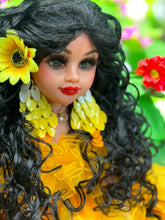 Load image into Gallery viewer, Gipsy doll,Muñeca  Gitana