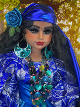 Load image into Gallery viewer, Gipsy doll,Gitana de mar/32 Pulgadas
