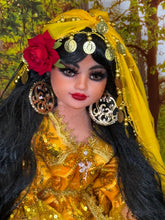 Load image into Gallery viewer, Gipsy doll,Muñeca Gitana ,Muñeca Espiritual
