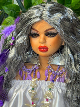 Load image into Gallery viewer, Gipsy doll,Gitana ,Bruja  Sanadora ,Hechicera