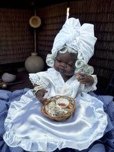 Load image into Gallery viewer, Francisca ,Madre Agua ,Muñeca Espiritual