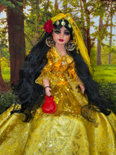 Load image into Gallery viewer, Gipsy doll,Muñeca Gitana ,Muñeca Espiritual