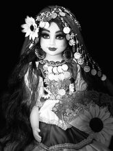 Load image into Gallery viewer, Gipsy doll,Muñeca Gitana ,Las Dos Aguas
