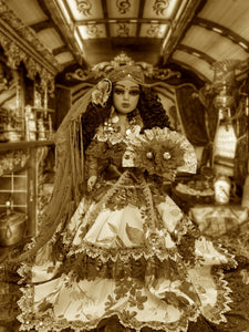 Gipsy doll,Gitana/Muñeca Mediana