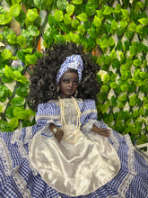 Load image into Gallery viewer, Mamá Francisca ,Madre Agua ,Doll ,Muñeca Mediana