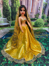 Load image into Gallery viewer, Arabian Gipsy doll,Muñeca Gitana