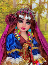 Load image into Gallery viewer, Gipsy doll,Muñeca Gitana ,Muñeca Espiritual