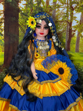 Load image into Gallery viewer, Gipsy doll,Muñeca Gitana ,Las Dos Aguas