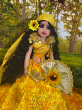 Load image into Gallery viewer, Gipsy doll,Muñeca  ,Gitana