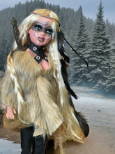 Load image into Gallery viewer, Guerrera Vikinga ,Doll,Muñeca Mediana