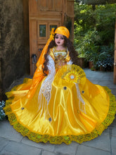 Load image into Gallery viewer, Gipsy doll,Muñeca  Gitana