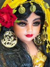 Load image into Gallery viewer, Gipsy doll,Muñeca Gitana ,Muñeca Espiritual