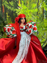 Load image into Gallery viewer, Gipsy Porcelain doll,Muñeca Gitana