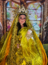 Load image into Gallery viewer, Virgen de la Caridad en Muñeca