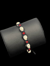 Load image into Gallery viewer, Brazalete ,Pulsera Protección,De Hueso